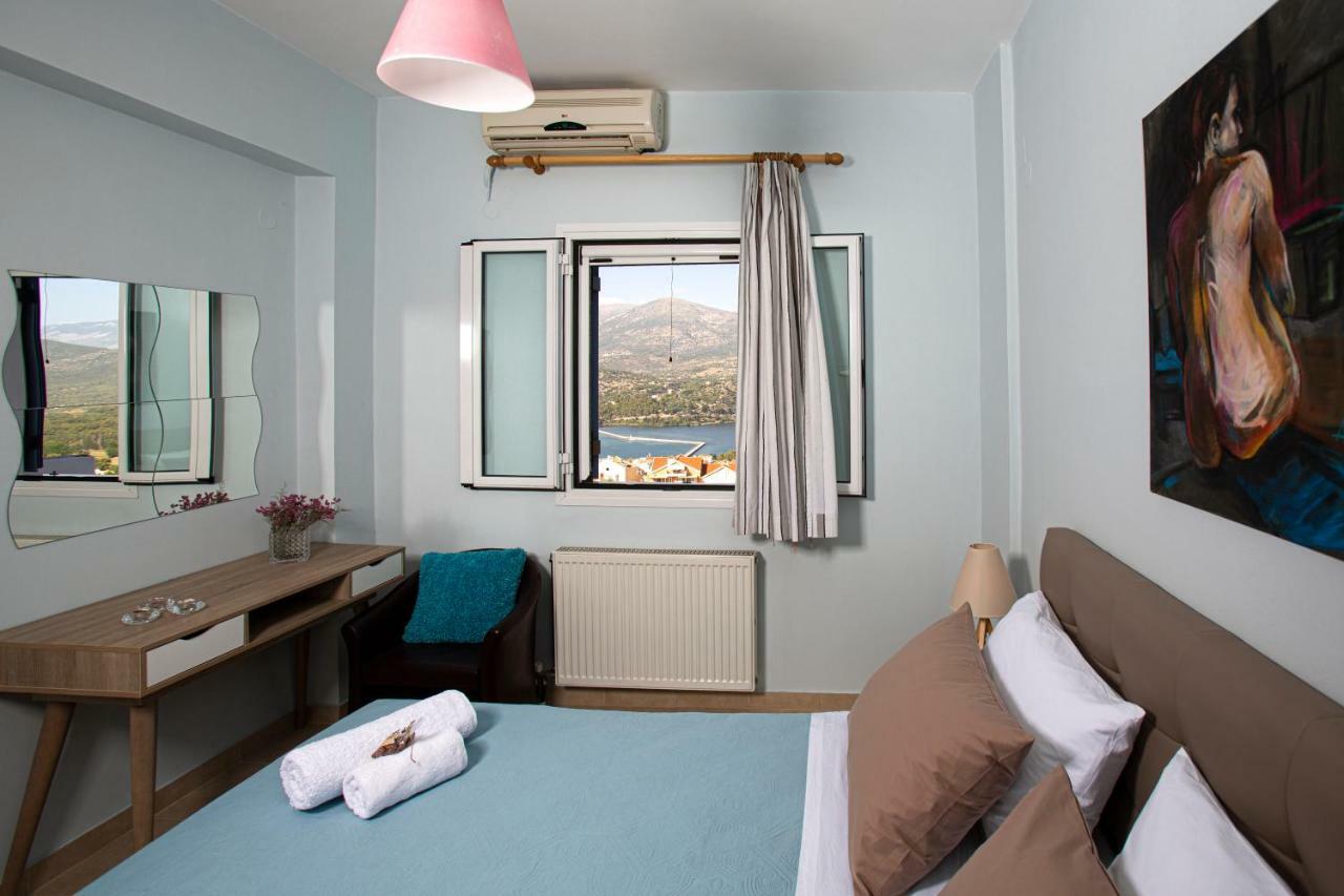 Antigone Apartments Argostoli المظهر الخارجي الصورة